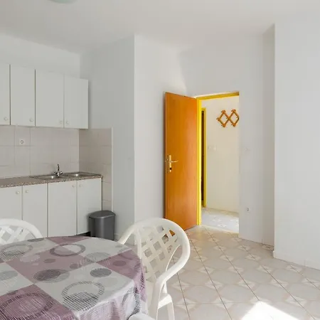 Lägenhet Seafront Olivera