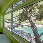 Apartman Seafront Olivera *