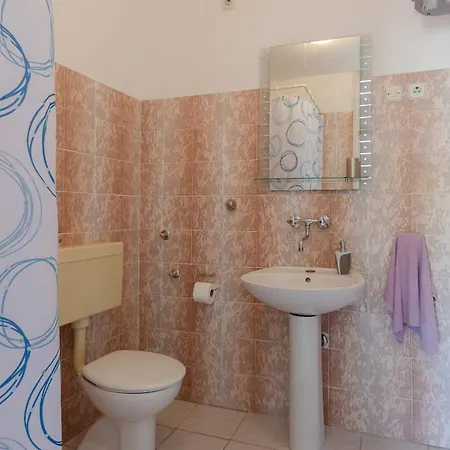Seafront Olivera Apartment